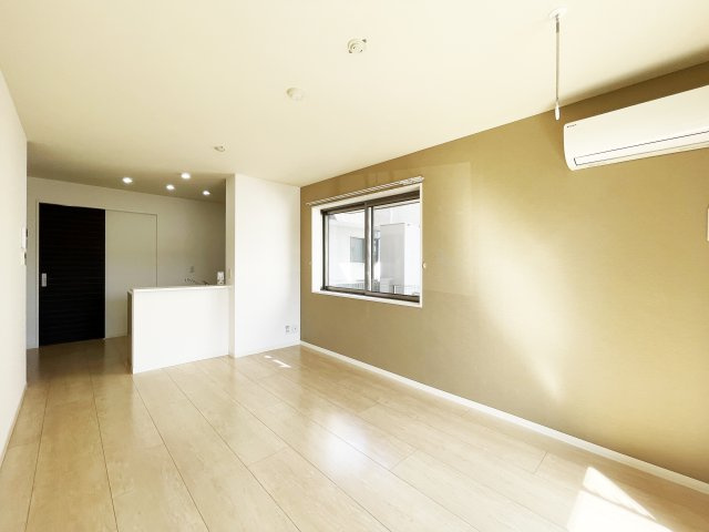 ローレルＲの居間・リビング