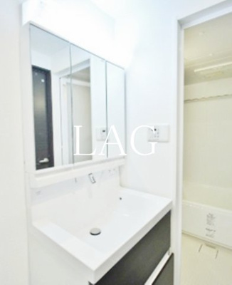 【洗面所】 | クレシェンテ梅月 | 洗面台です。