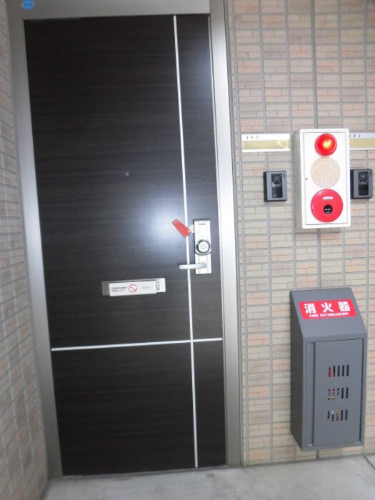 サンライズ御井の玄関|きれいな玄関です♪