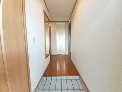 【玄関】 | フォンダシオン