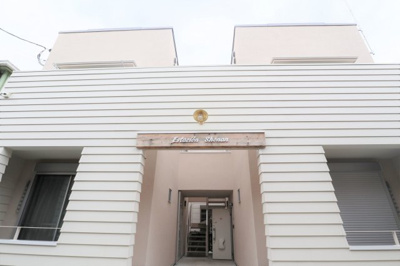 【エントランス】 | エスタシオン湘南