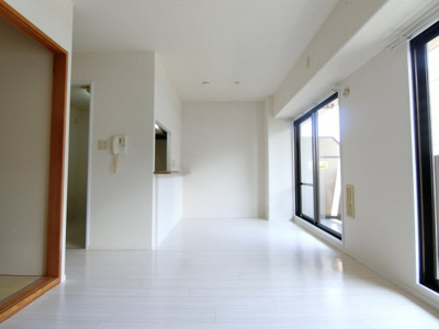 【居間・リビング】 | サワン東太田