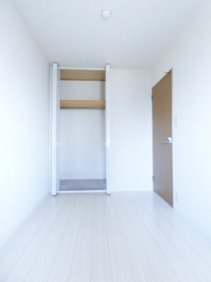 【洋室】 | サワン東太田