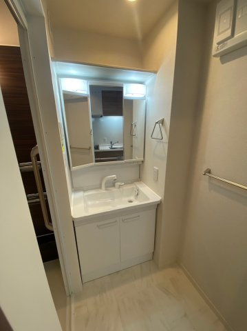 【独立洗面台】