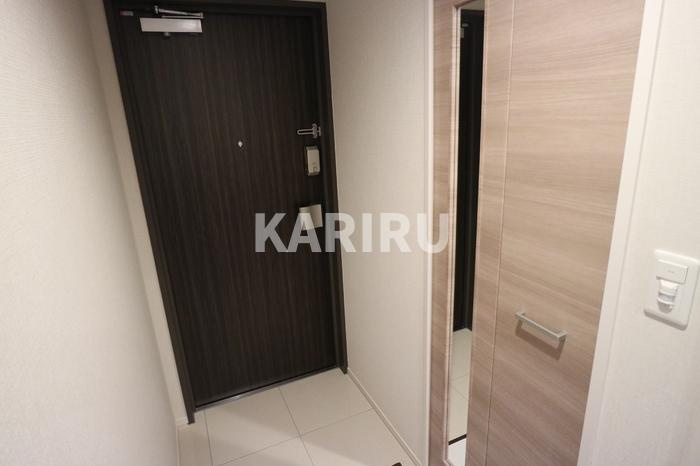 IBC　Residence　Westの玄関