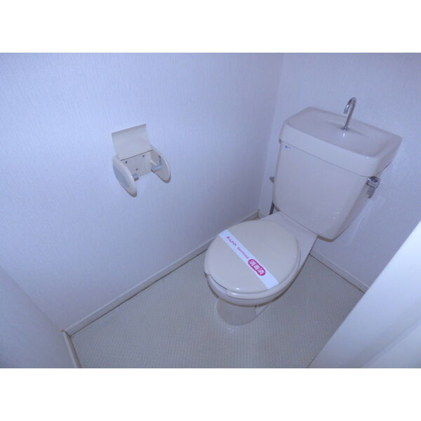 ハイム東岡崎のトイレ