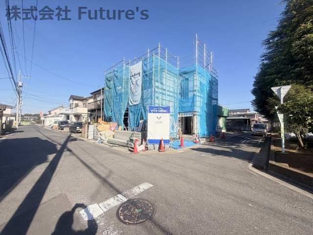 三郷市早稲田8丁目　新築戸建　全1棟の前面道路含む現地写真|前面道路含む現地写真です。