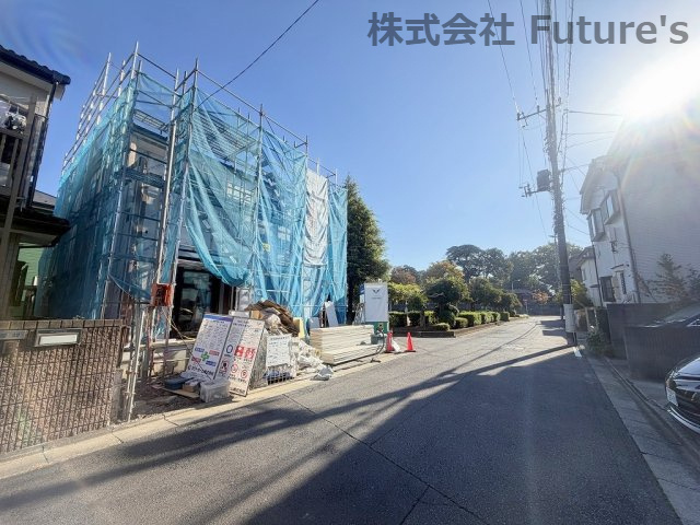 三郷市早稲田8丁目　新築戸建　全1棟の前面道路含む現地写真|前面道路含む現地写真です。