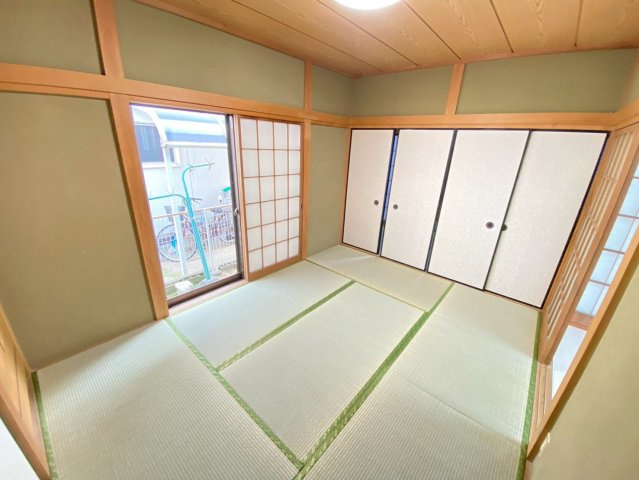 【居間・リビング】