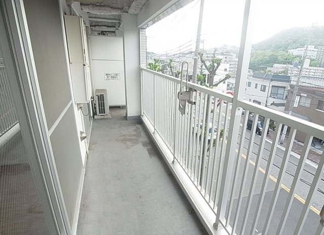 プリオーレリベルタのバルコニー|バルコニー広々スペース