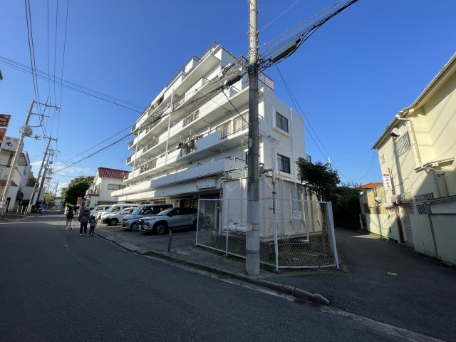 日建茂原マンションの外観