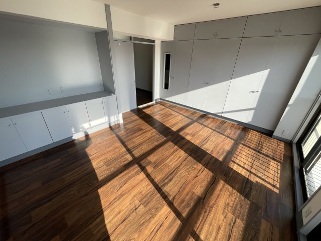 日建茂原マンションの洋室