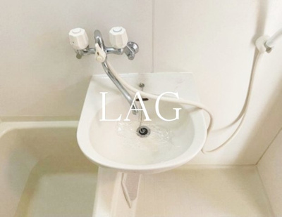 【洗面所】 | パティオ | 洗面台です。