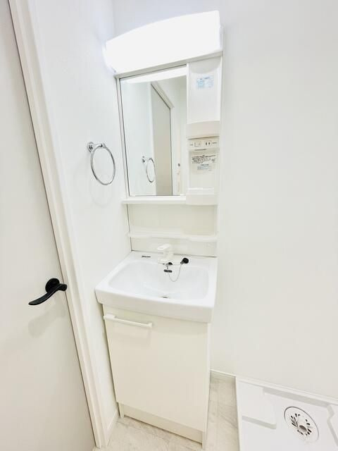 ザ・ハウス小岩の独立洗面台