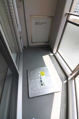 【バルコニー】