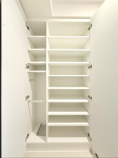 デュオフラッツ葛西の居間・リビング