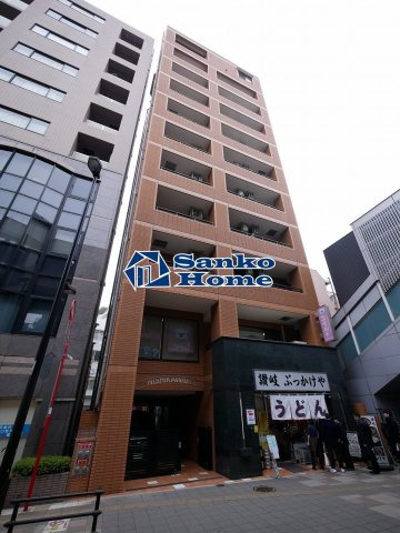 西川ビルの外観