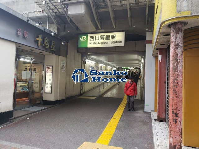 西川ビルの周辺