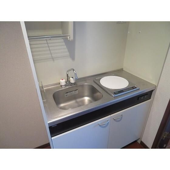 西川ビルのキッチン