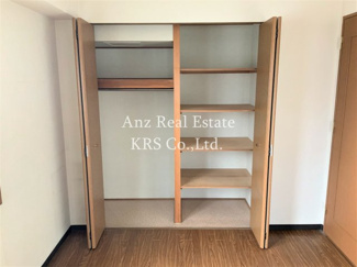 【収納】 | グラマシー立売堀（旧プリムベェール立売堀） | 洋室の収納！ほかにも収納が豊富で整理整頓をサポート！