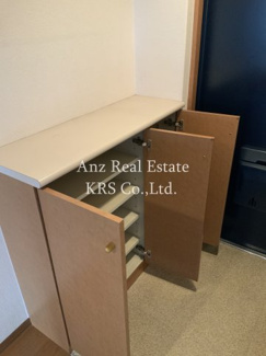 【設備】 | グラマシー立売堀（旧プリムベェール立売堀） | 家族の履物が全部しまえるワイドなシューズボックス！