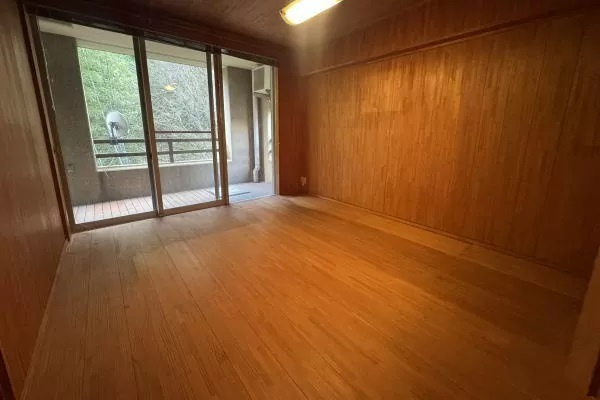 水明荘の洋室
