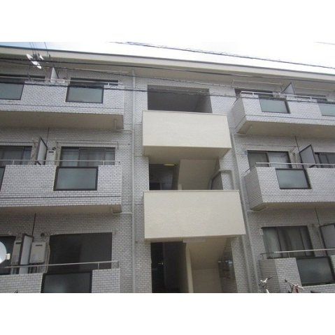 ヴァンベール三鷹の外観