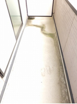 クィーンヒルズ立願寺参番館のバルコニー