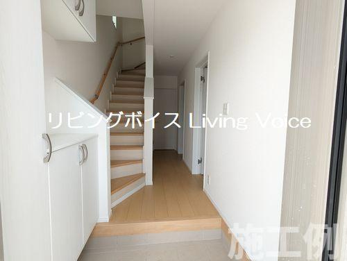 【玄関】 | 【仲介手数料０円】座間市栗原中央1丁目　新築一戸建て　1号棟　全2棟 | 座間市栗原中央1丁目　新築一戸建て　全2棟