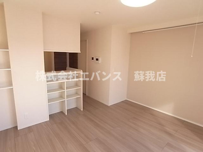 【居間・リビング】 | BLESS蘇我 | ゆったり過ごせる居間です