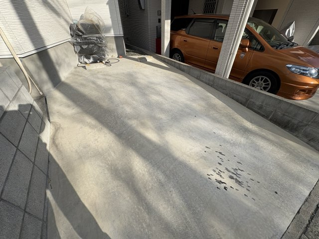 ＳＡｐｔ玉津町～春とそよ風のフィオーレ～の駐車場