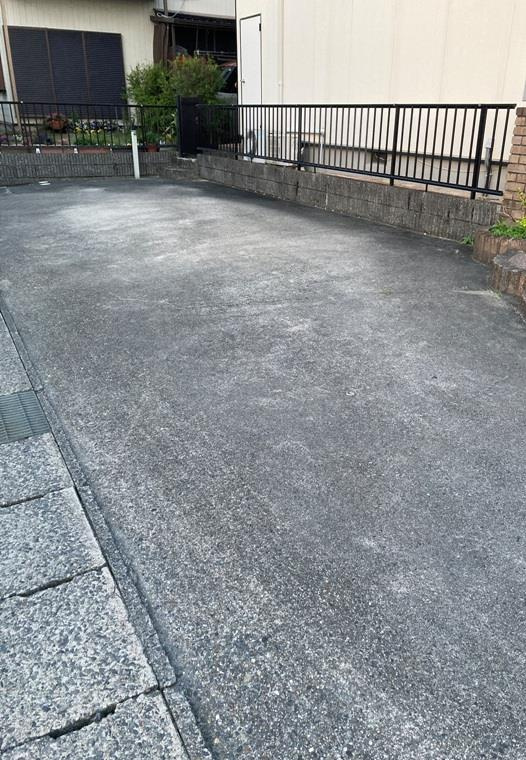 福岡町天白戸建の駐車場