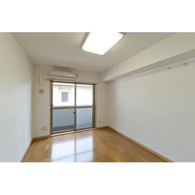 ティーザ武蔵野の洋室