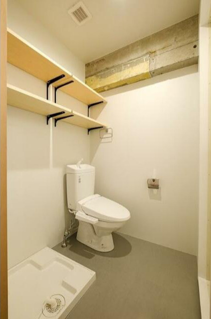 日神プラザ中目黒　角部屋　常時ゴミ出し可　分譲のトイレ