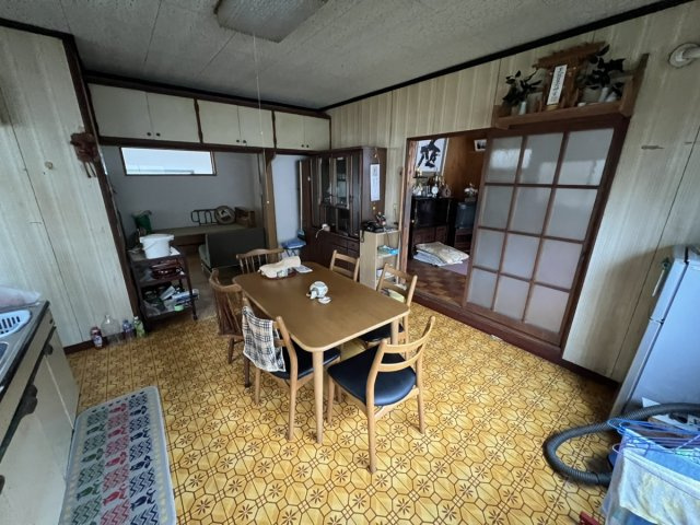 港町戸建てのダイニング