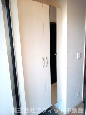 【玄関】 | セジュールセラＦ | シューズボックス