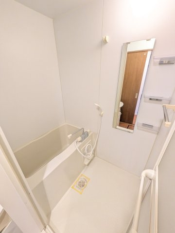 エルメゾンMの浴室