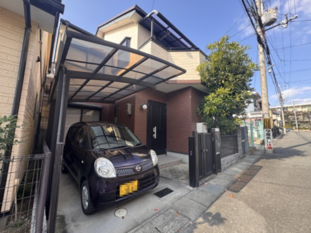 長岡京市久貝2丁目貸家の外観