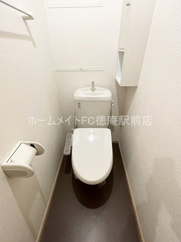 大東市諸福３丁目のアパートのトイレ