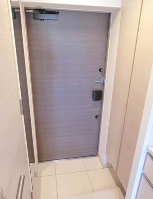 【玄関】 | クレイシア目黒碑文谷