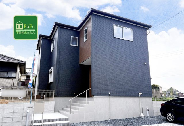 行橋市泉中央8丁目　新築一戸建て