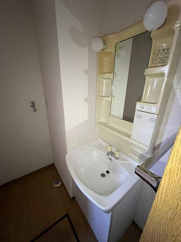 エントピア小山　A