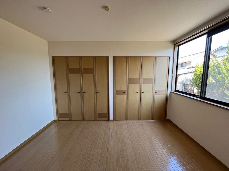 エントピア小山　A