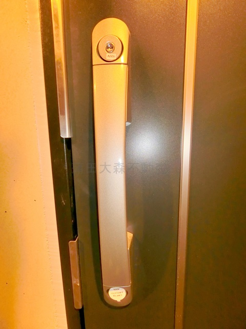 アーデン大森の玄関