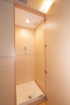 ＲＯＫＡ　ＴＥＲＲＡＺＺＡのエントランス|■室内洗濯機置き場