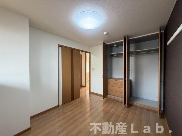 ハイツルーエンの玄関