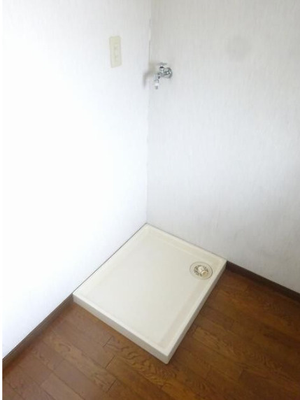 ロイヤル杉本A　礼金0　無料駐輪場　南向き　最上階の設備