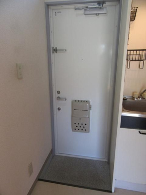 【玄関】 | ドミール華