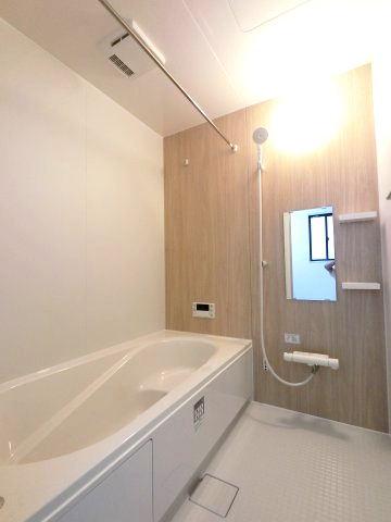 鳥栖市曽根崎町1期　1号棟の内観：施工例|浴室