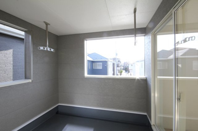 【バルコニー】 | 戸ヶ崎第54 | 奥行きのあるバルコニー